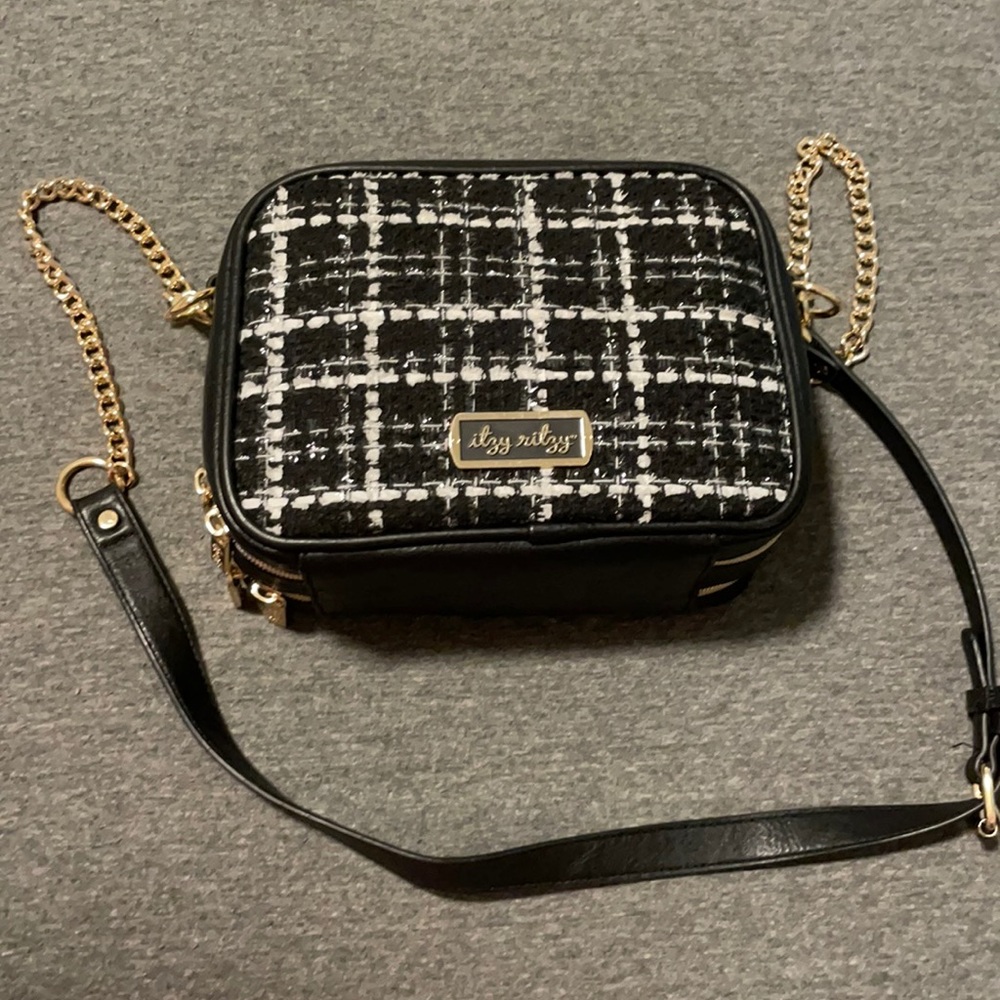 Itzy Ritzy Crossbody Diaper Bag